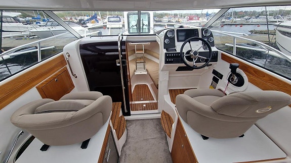 Aquador 24 HT -2018 7 of 18