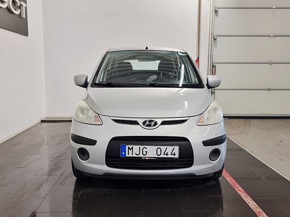 Hyundai i10 3 of 23