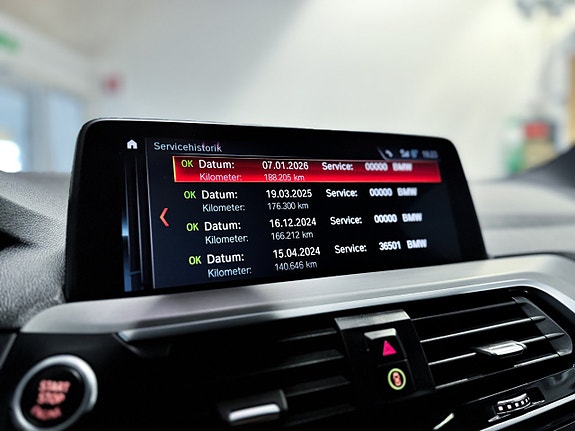 BMW X3 17 of 24