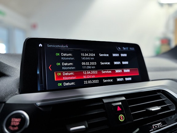 BMW X3 18 of 24