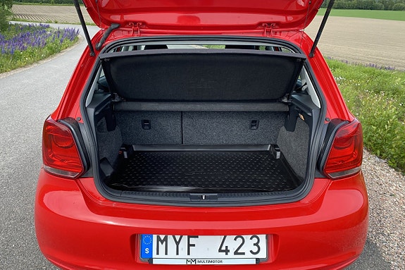 Volkswagen Polo 11 of 21