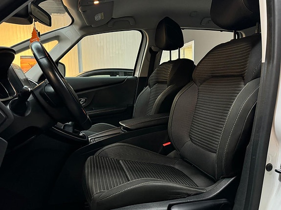 Renault Grand Scenic I 14 of 16