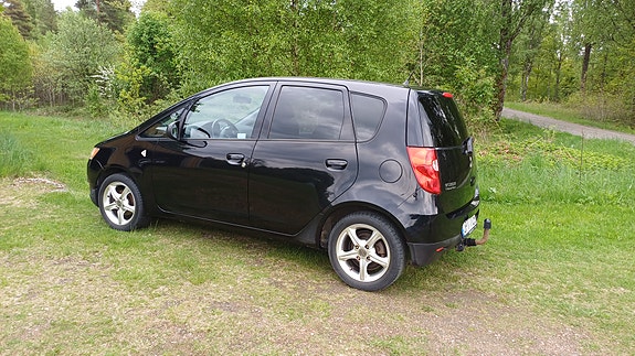 Mitsubishi Colt 5 of 6