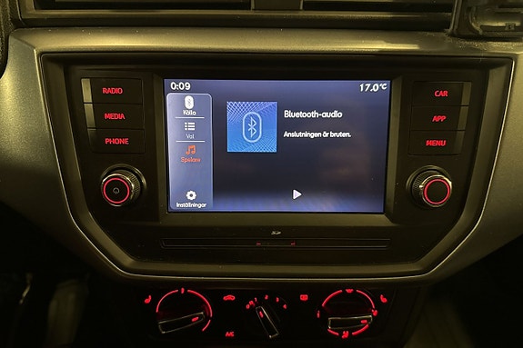 Seat Arona 19 of 21
