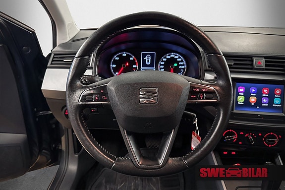 Seat Arona 14 of 21