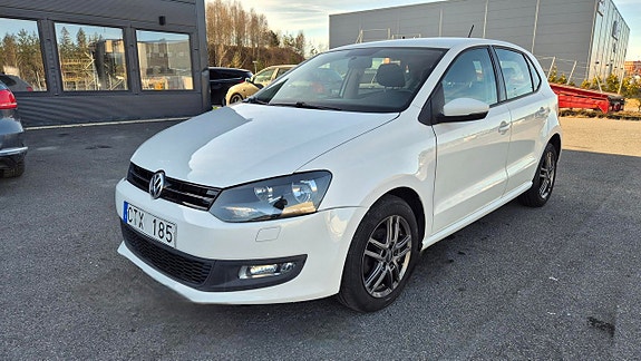 Volkswagen Polo 2 of 5