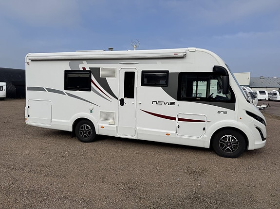 McLouis NEVIS 875  WC  Dusch bak