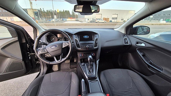 Ford Focus 6 of 8