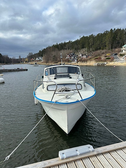 Albin 25-1971 2 of 6