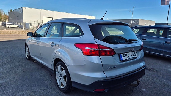 Ford Focus 4 of 5