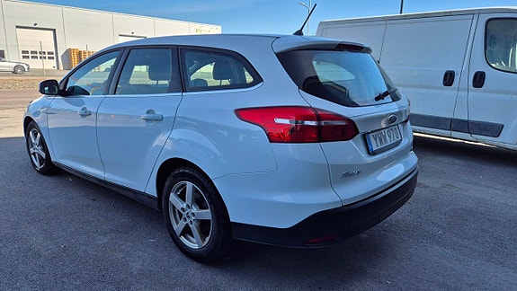 Ford Focus 3 of 5