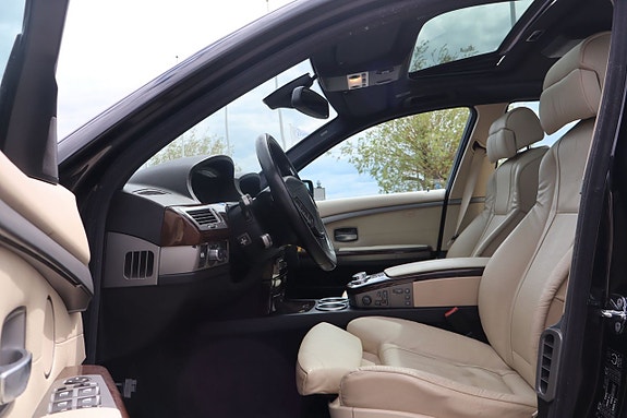 BMW 730d 6 of 12