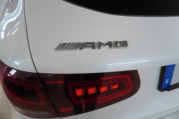 Mercedes-Benz GLC300 de 19 of 23