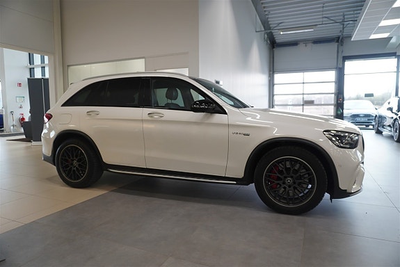 Mercedes-Benz GLC300 de 5 of 23