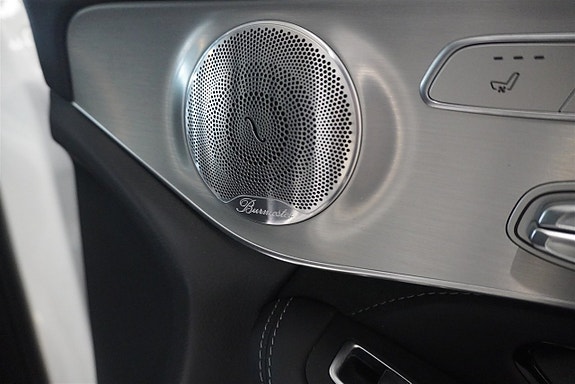 Mercedes-Benz GLC300 de 16 of 23
