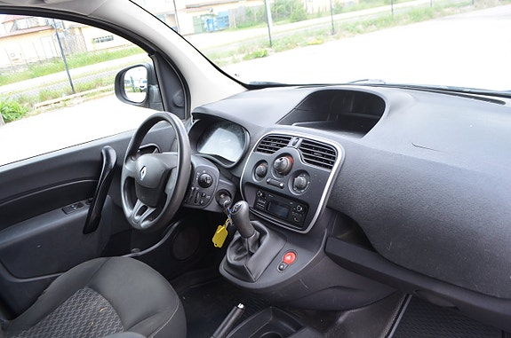 Renault Kangoo Express 13 of 16