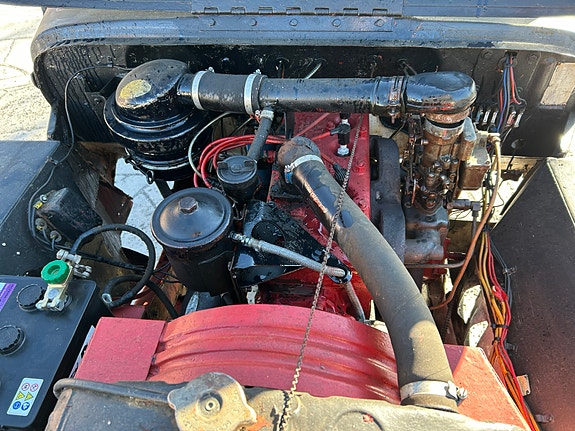 Willys Jeep 5 of 8