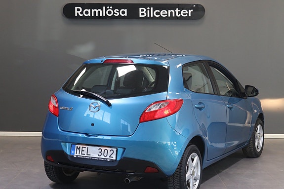 Mazda 2 9 of 21