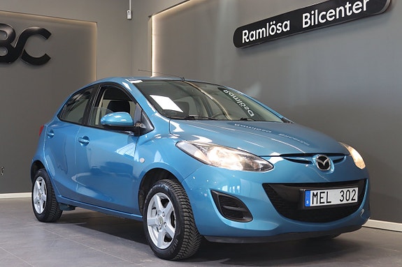 Mazda 2 8 of 21