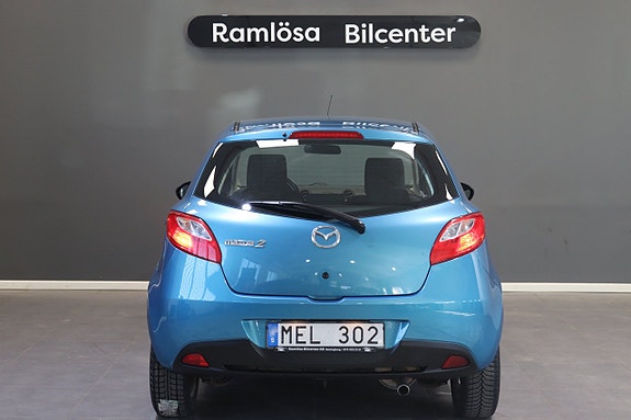 Mazda 2 18 of 21