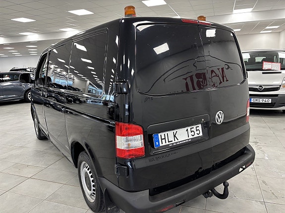 Volkswagen Transporter 3 of 5