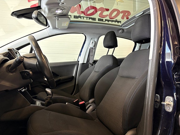 Peugeot 208 11 of 22
