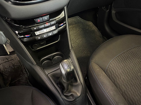 Peugeot 208 20 of 22