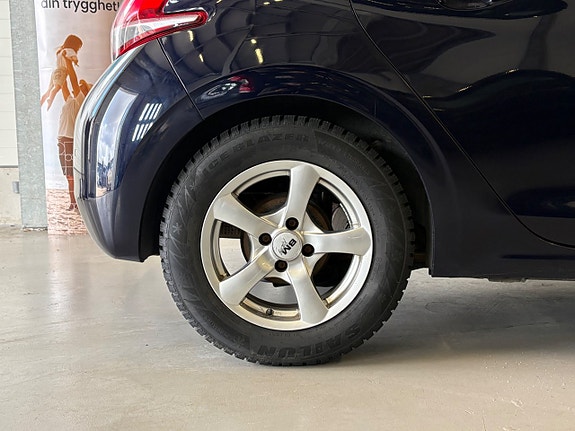 Peugeot 208 9 of 22