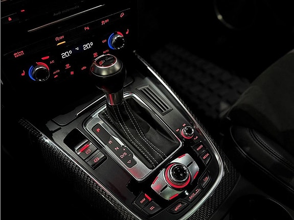 Audi SQ5 16 of 19