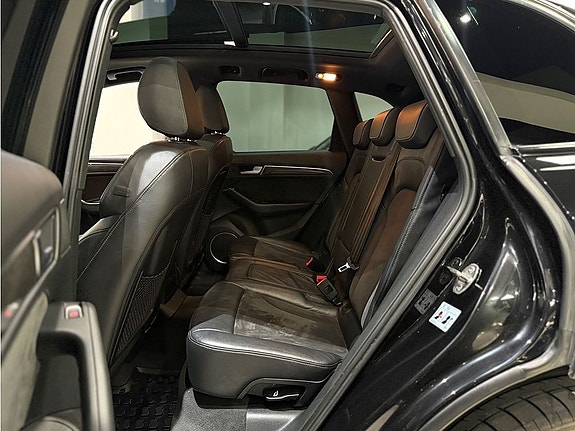 Audi SQ5 10 of 19