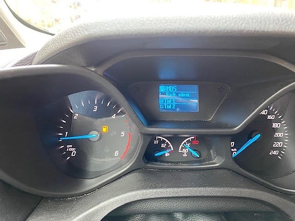 Ford Transit Connect 17 of 21