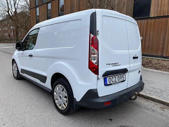 Ford Transit Connect 3 of 21
