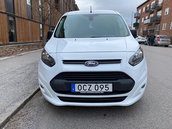Ford Transit Connect 7 of 21