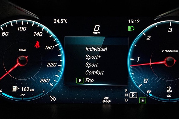 Mercedes-Benz C220 d 27 of 30