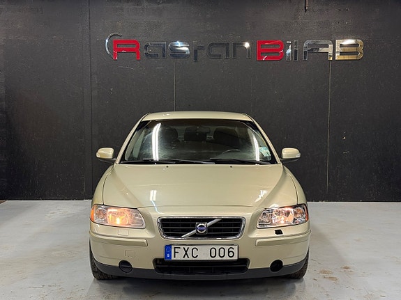Volvo S60 6 of 19