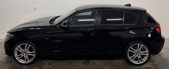 BMW 116i 5 of 5
