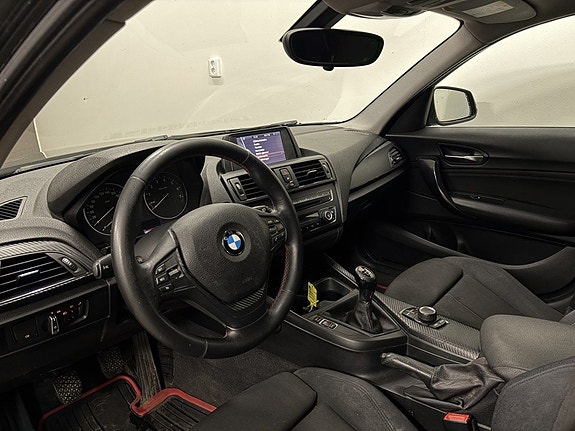 BMW 116i 9 of 10