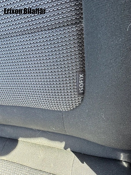 Volkswagen Passat 17 of 30