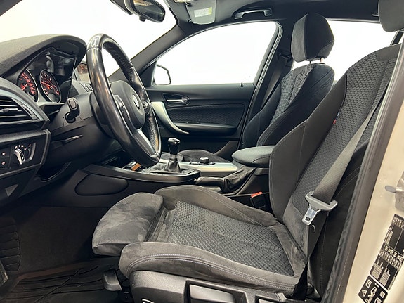 BMW 118d 22 of 26