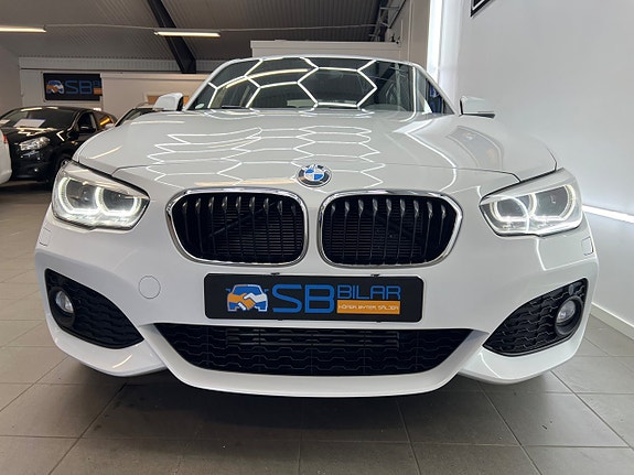 BMW 118d 8 of 26