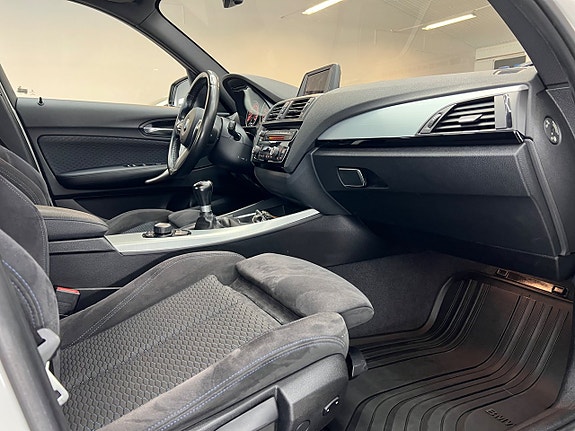 BMW 118d 24 of 26