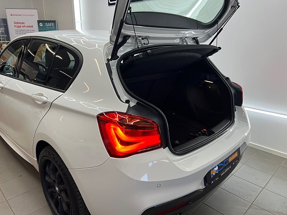 BMW 118d 12 of 26