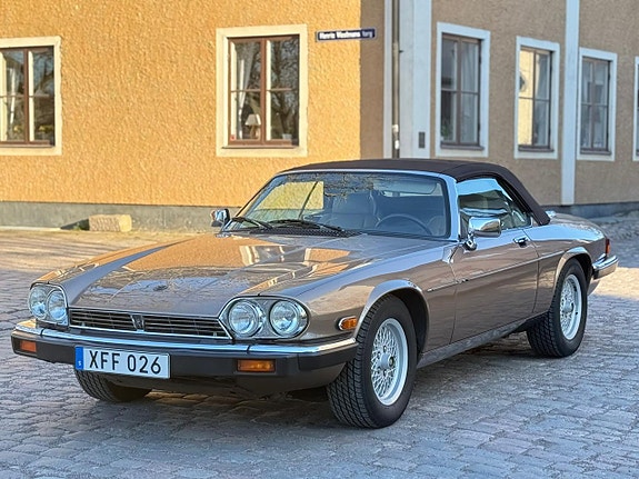 Jaguar XJS 16 of 30