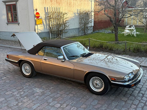 Jaguar XJS 23 of 30