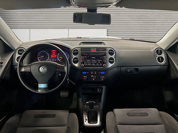 Volkswagen Tiguan 11 of 13