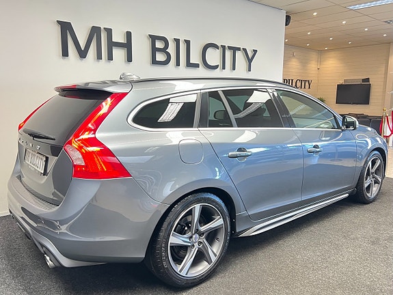 Volvo V60 6 of 16