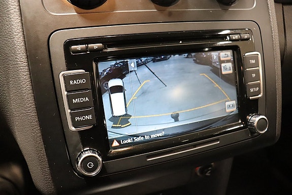 Volkswagen Touran Cross 12 of 13