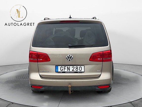 Volkswagen CrossTouran 5 of 5