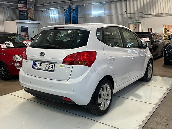 Kia Venga 6 of 12