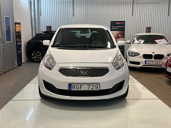 Kia Venga 3 of 12